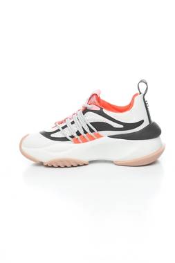 Αθλητικά παπούτσια Steve Madden2 - Contourshop.gr Αθλητικά παπούτσια Steve Madden2