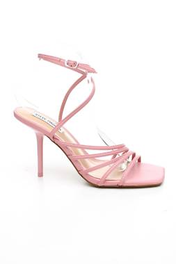 Сандали Steve Madden1
