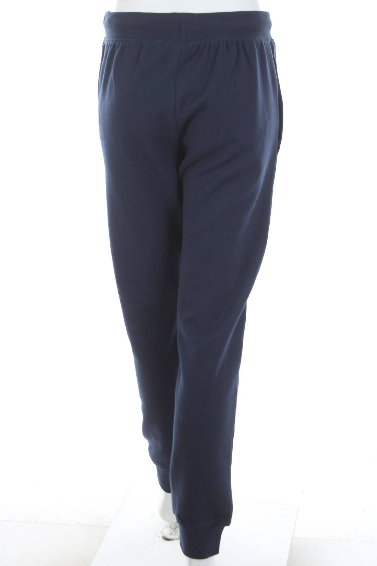 Γυναικείο αθλητικό παντελόνι Umbro2