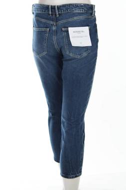 Γυναικεία τζιν Guess2 - Contourshop.gr Γυναικεία τζιν Guess2