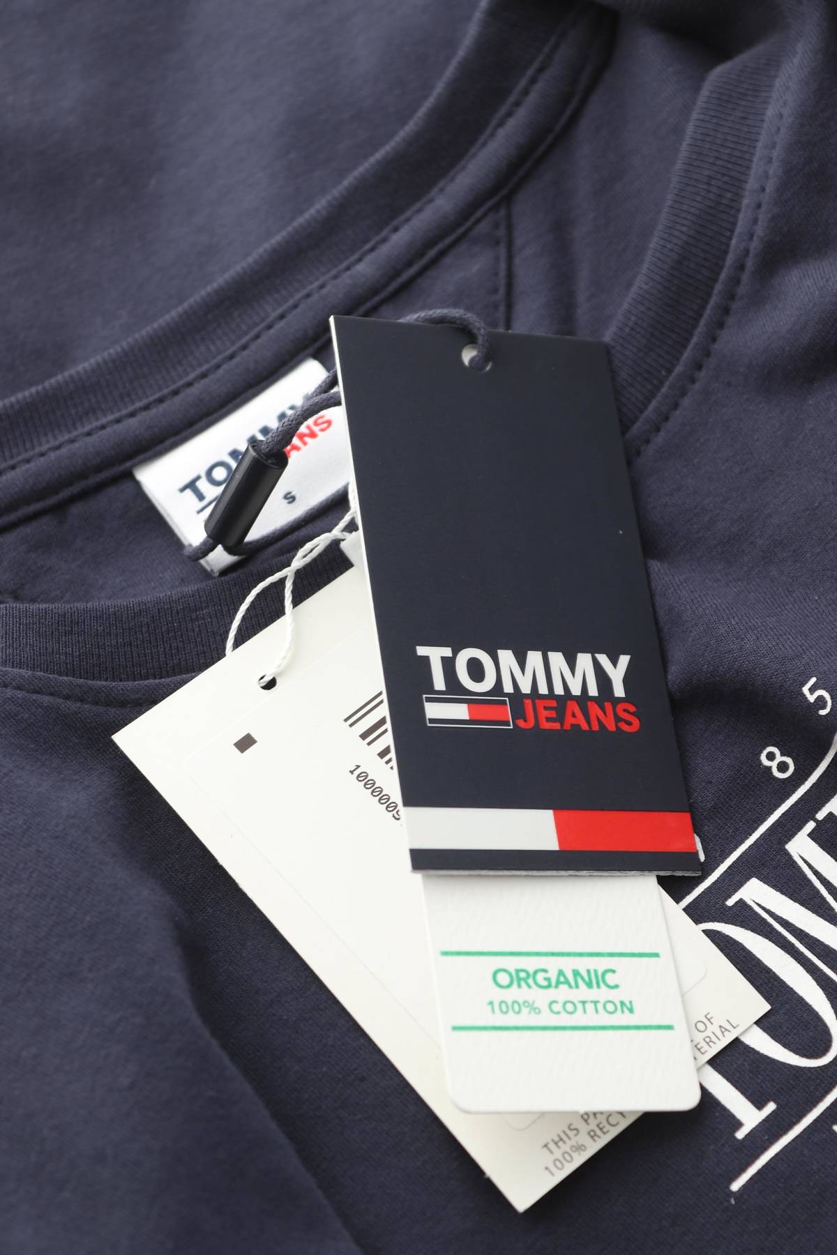 Γυναικεία μπλούζα Tommy Jeans3 - Contourshop.gr Γυναικεία μπλούζα Tommy Jeans3