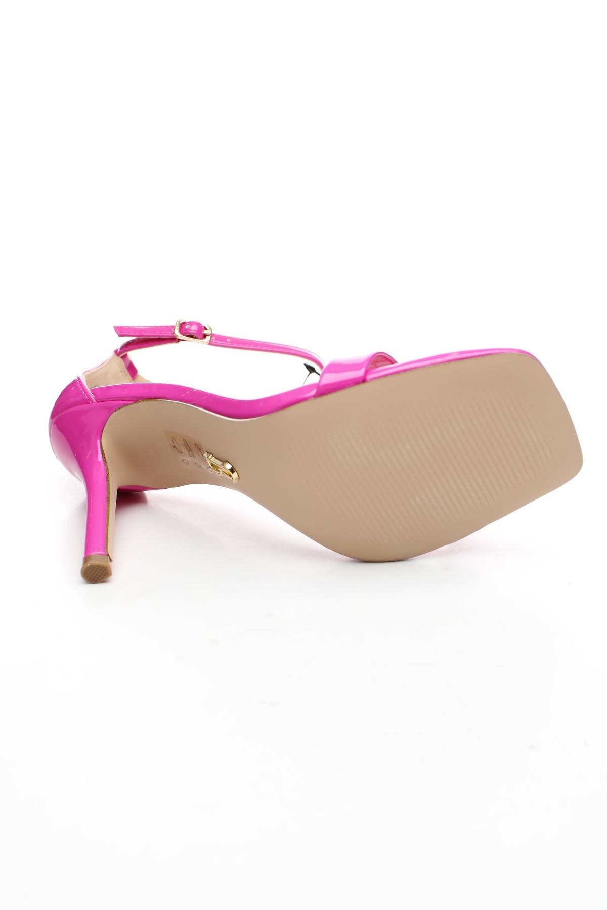 Сандали Steve Madden4 - Contour.bg Сандали Steve Madden4