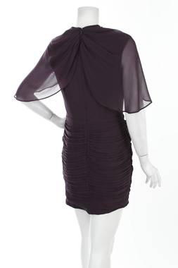 Рокля Michelle Keegan2