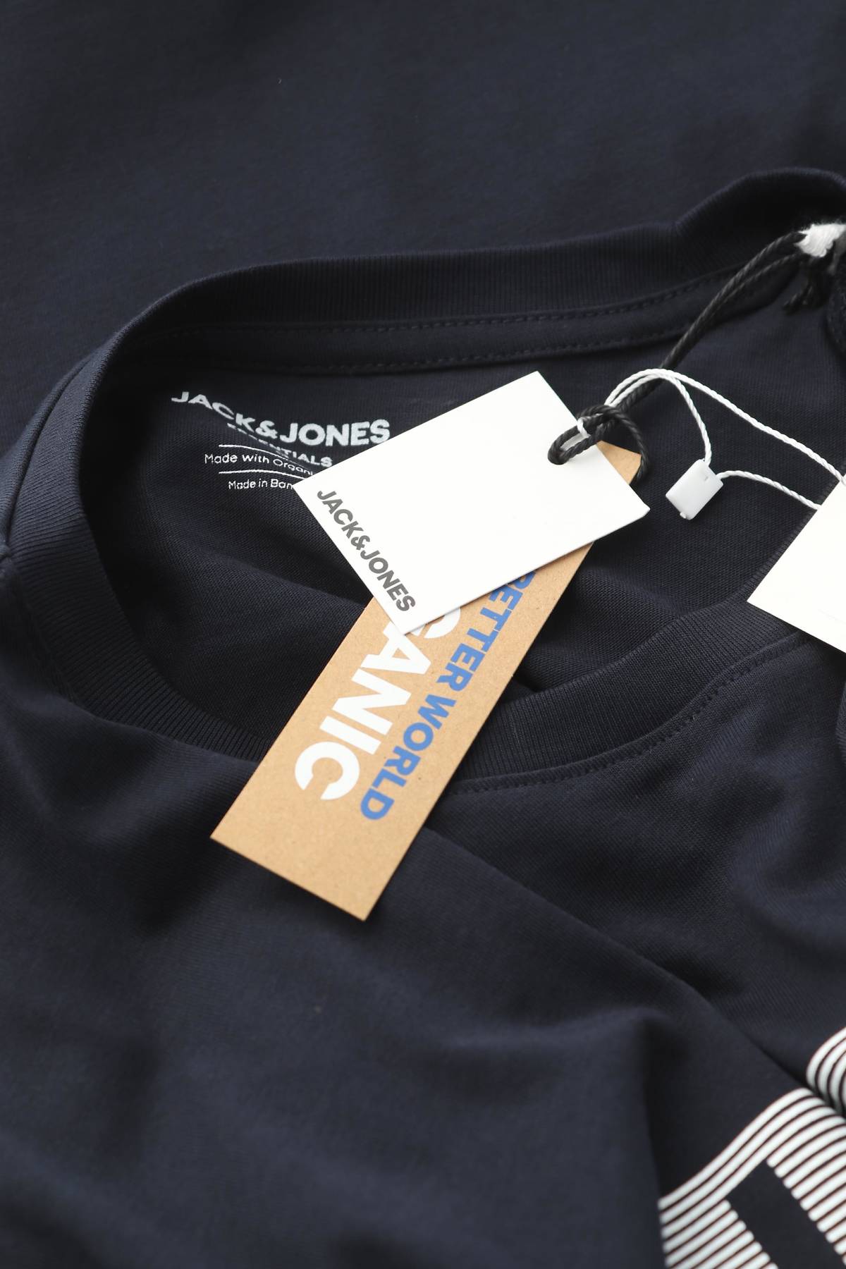 Мъжка тениска Jack & Jones3