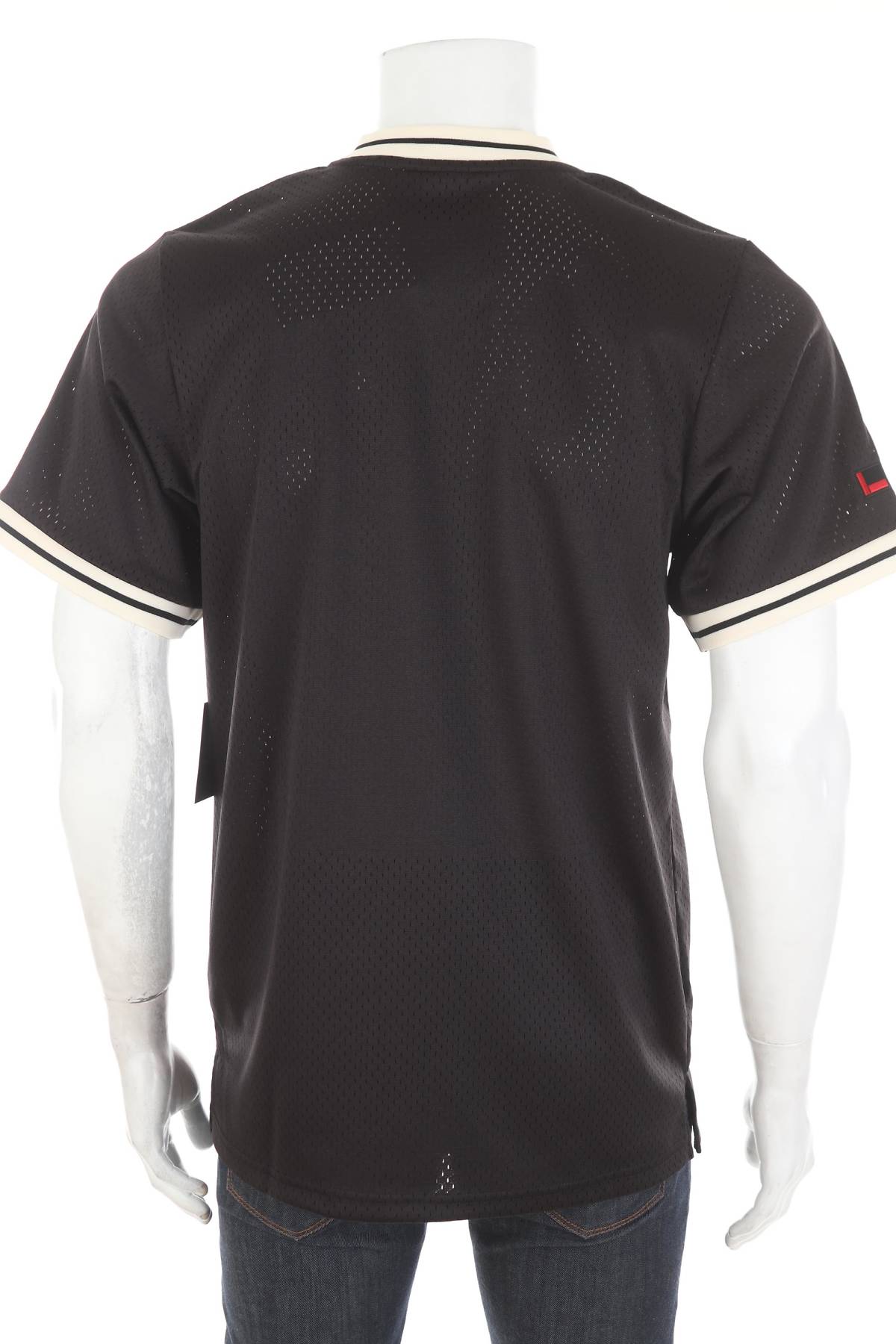 Мъжка тениска Fubu2 - Contour.bg Мъжка тениска Fubu2
