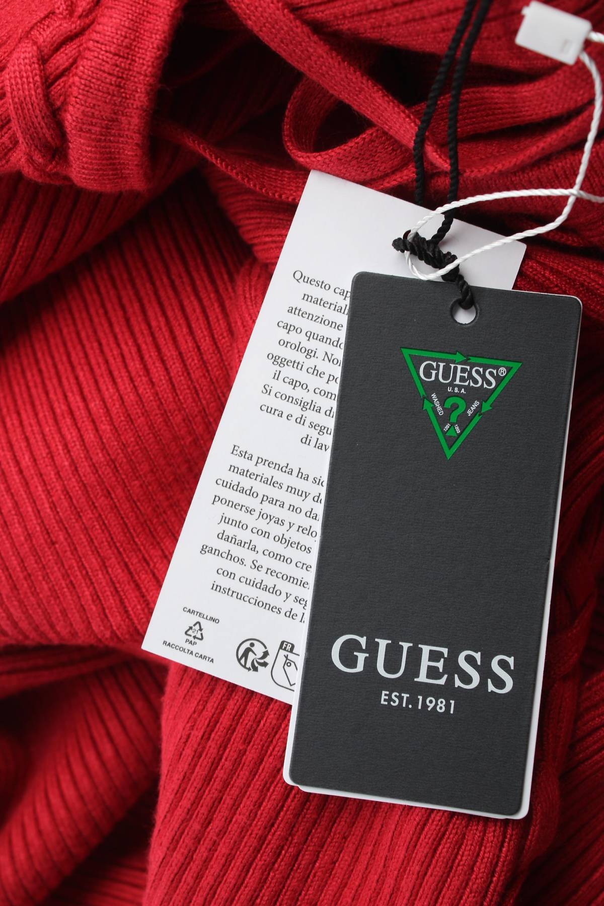 Φορέματα Guess3