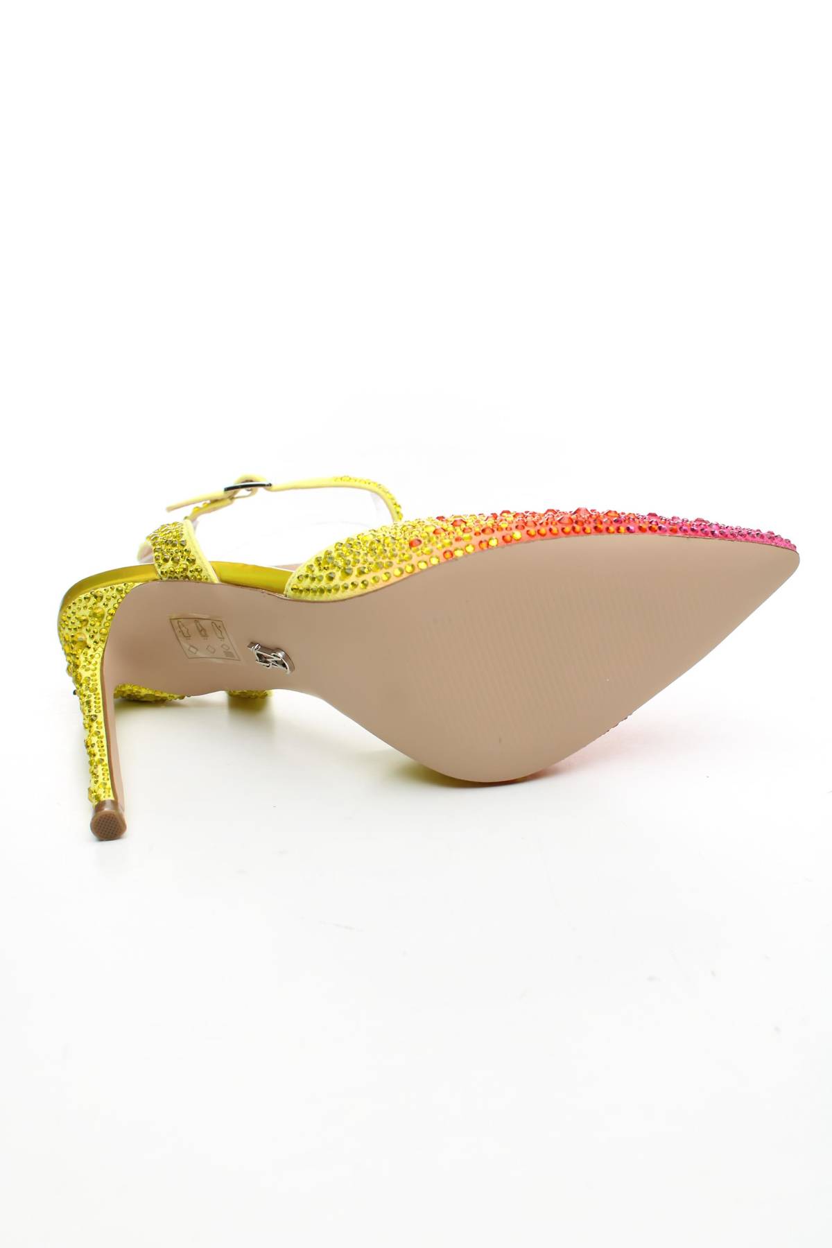 Дамски обувки Steve Madden4 - Contour.bg Дамски обувки Steve Madden4
