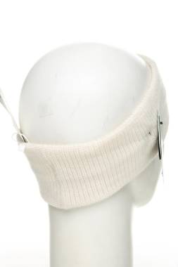 Ταινία H&M Divided2