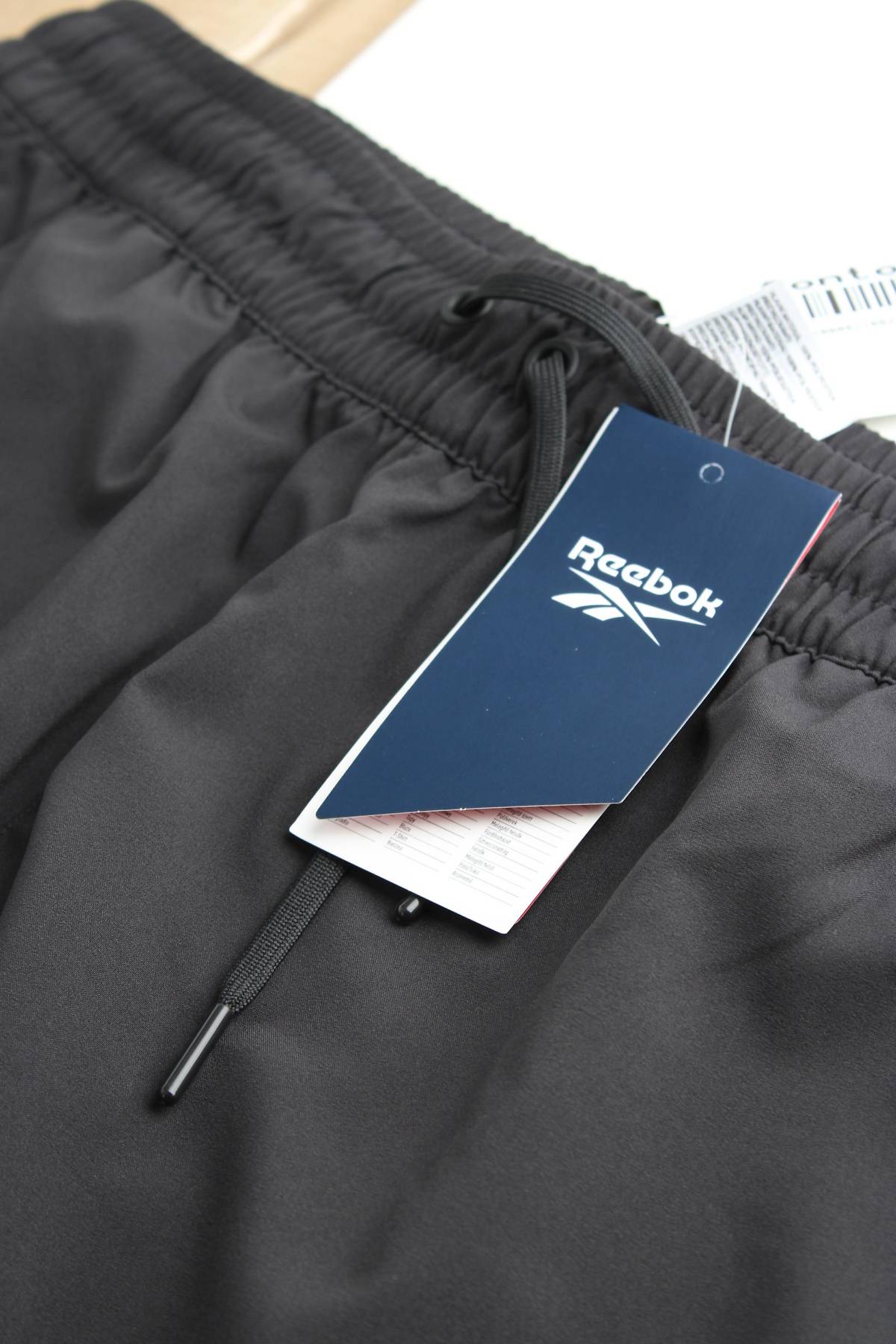 Мъжки шорти Reebok3