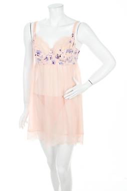 Дамска нощница Parfait1