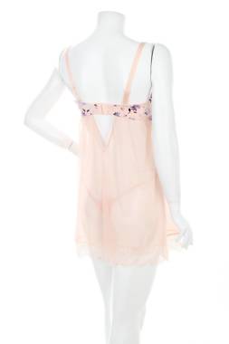 Дамска нощница Parfait2