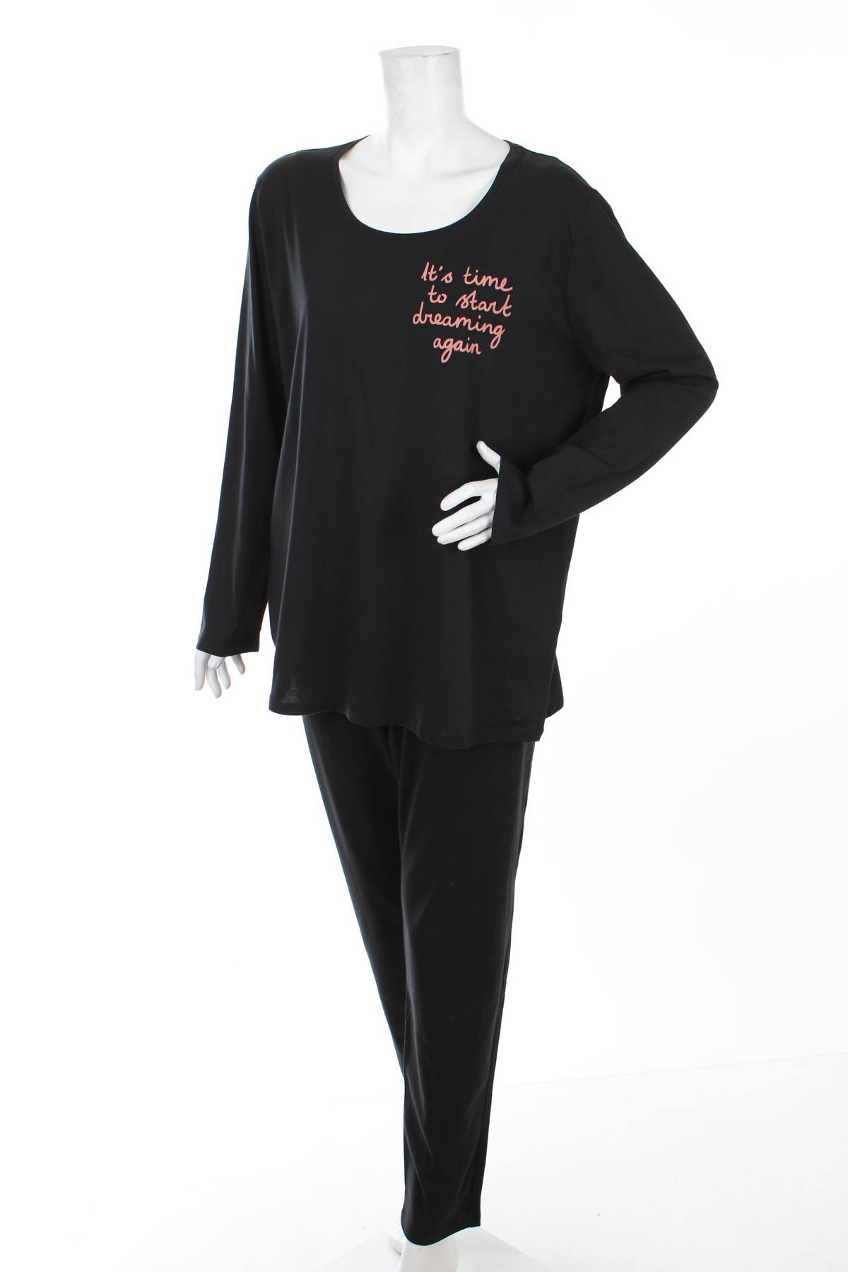 Γυναικεία πιτζάμα Triumph1