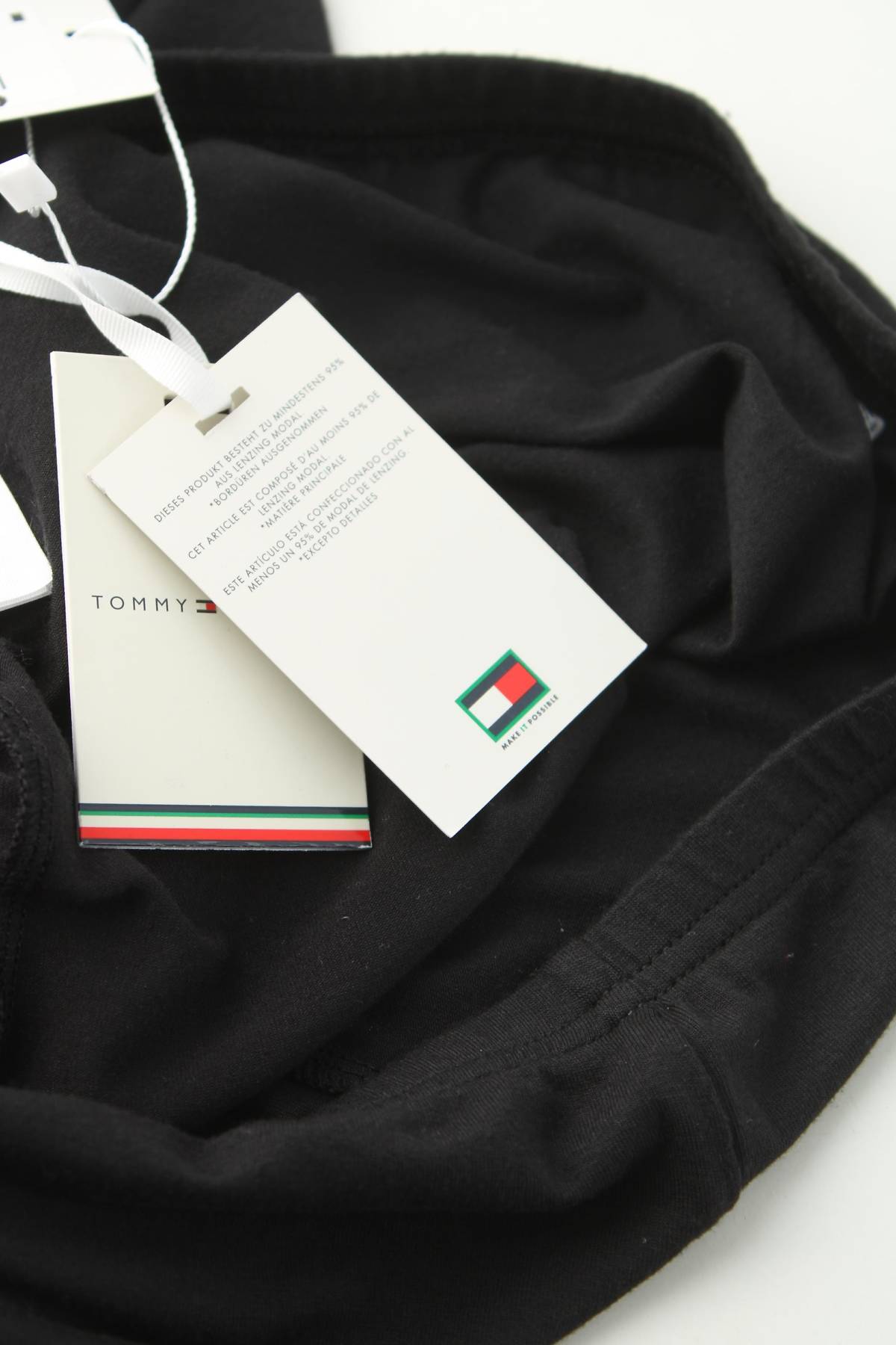 Дамски клин Tommy Hilfiger3 - Contour.bg Дамски клин Tommy Hilfiger3