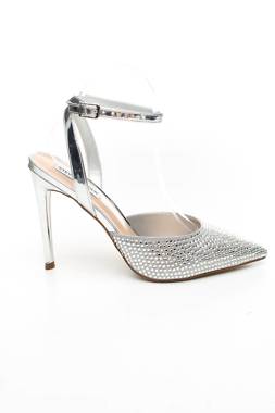 Дамски обувки Steve Madden1