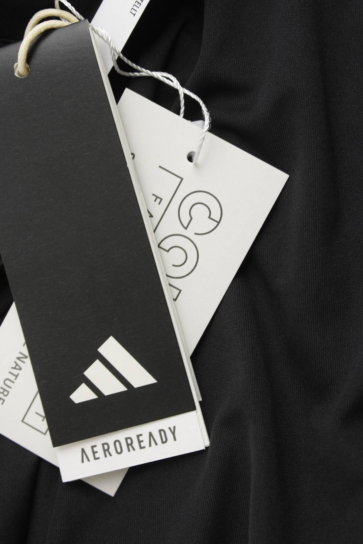 Γυνικείο αθλητικό αμάνικο Adidas3 - Contourshop.gr Γυνικείο αθλητικό αμάνικο Adidas3