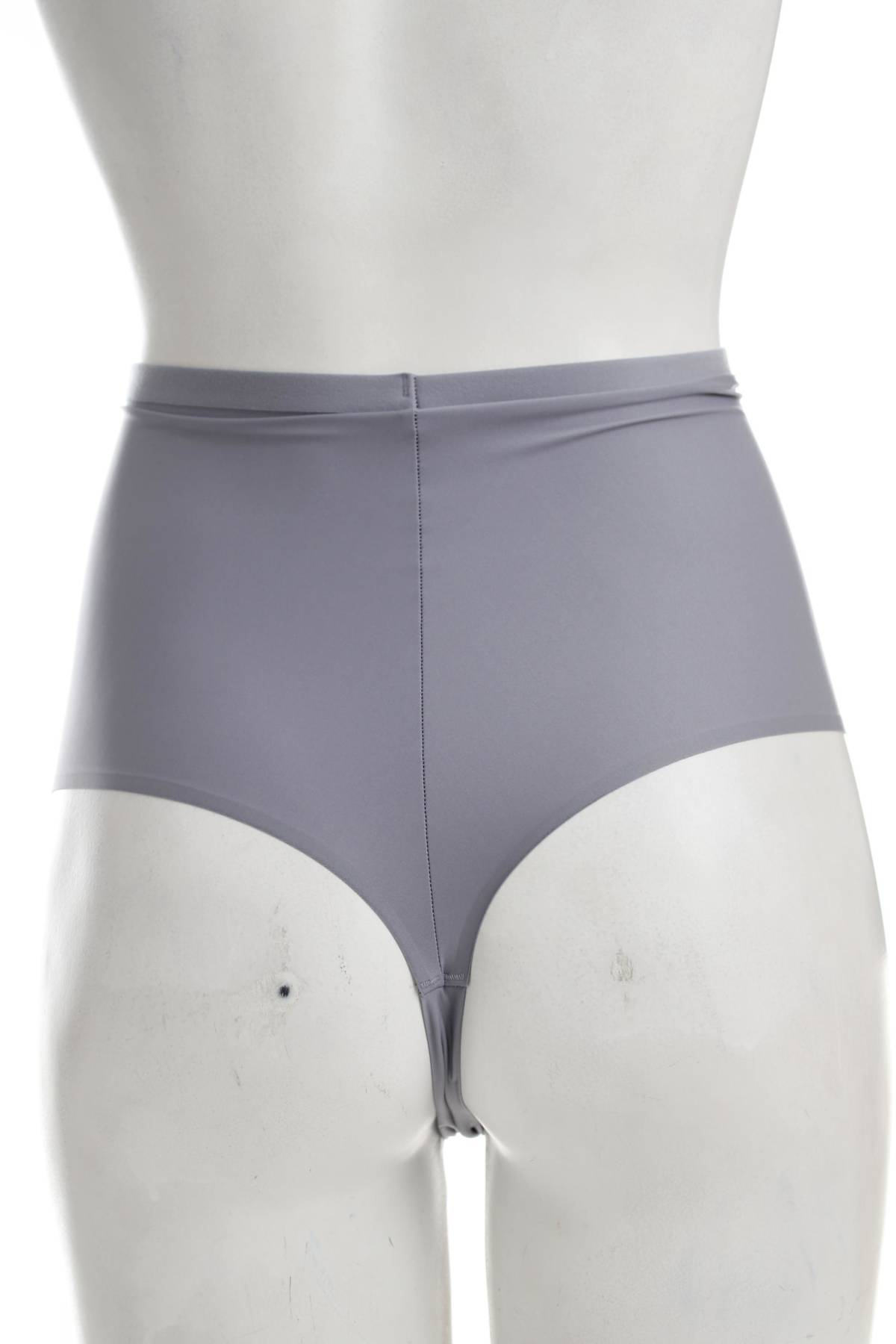 Стягащо бельо Triumph2