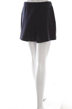 Γυναικείο σορτσάκι Tommy Hilfiger2 - Contourshop.gr Γυναικείο σορτσάκι Tommy Hilfiger2
