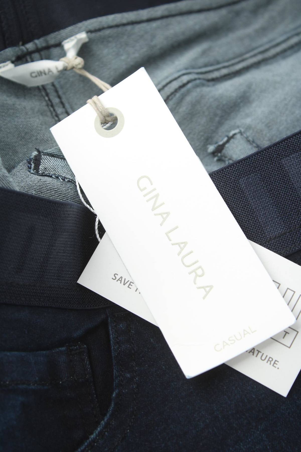 Γυναικεία τζιν Gina Laura3