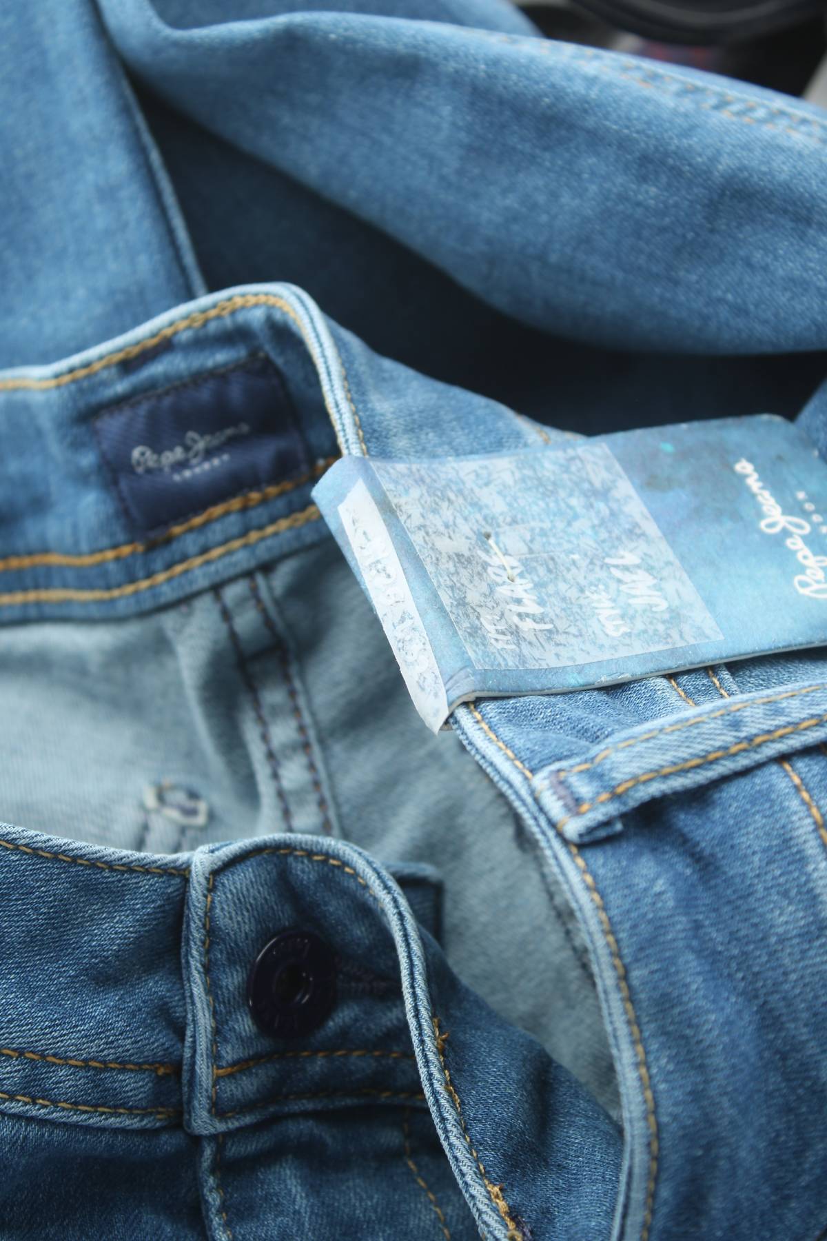 Γυναικεία τζιν Pepe Jeans3