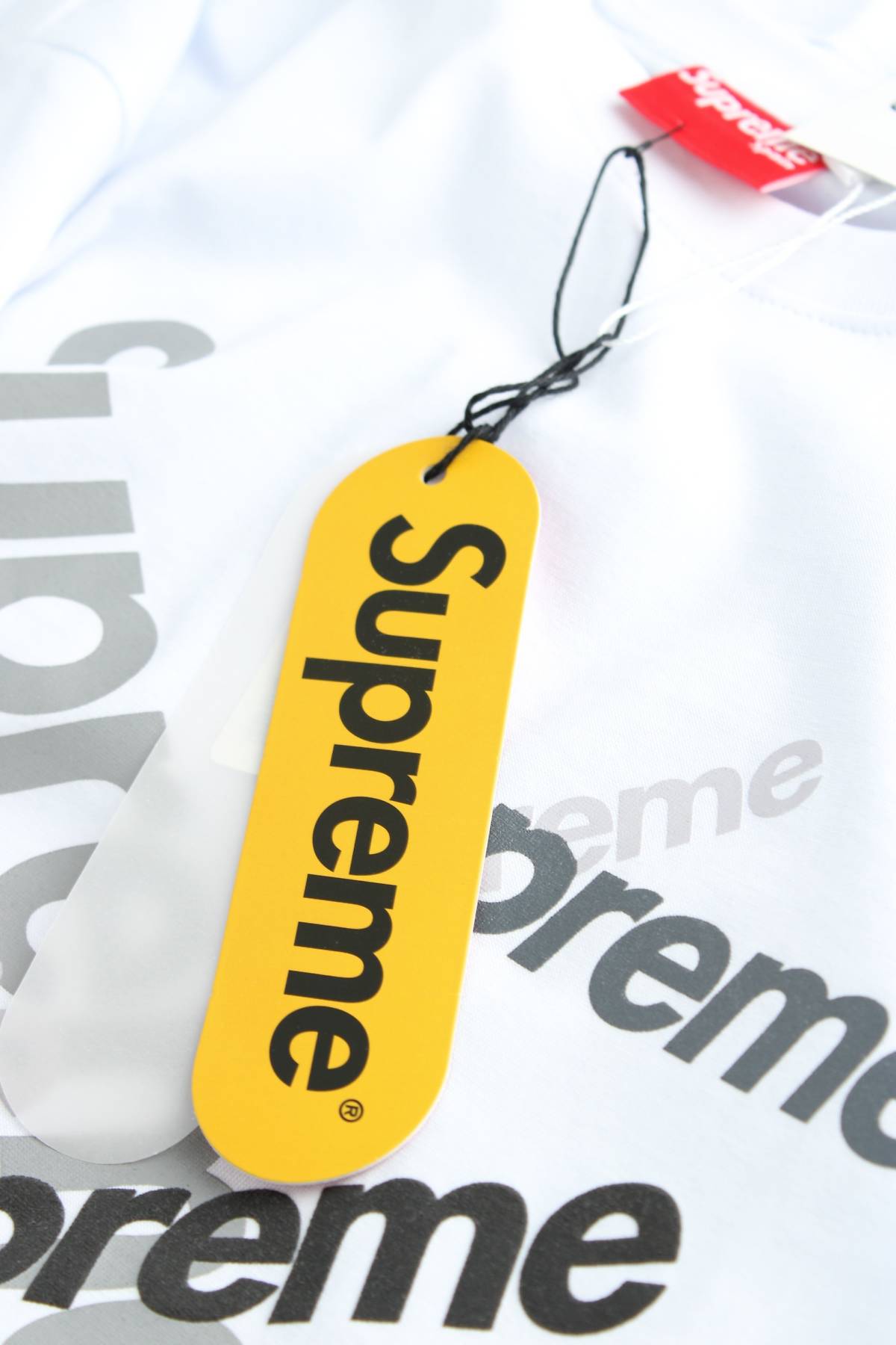 Мъжка тениска Supreme Spain3