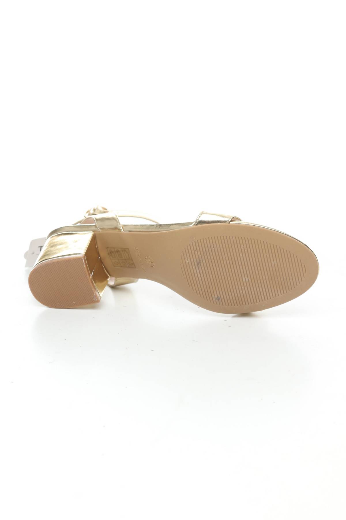Σανδάλια Truffle Collection4 - Contourshop.gr Σανδάλια Truffle Collection4