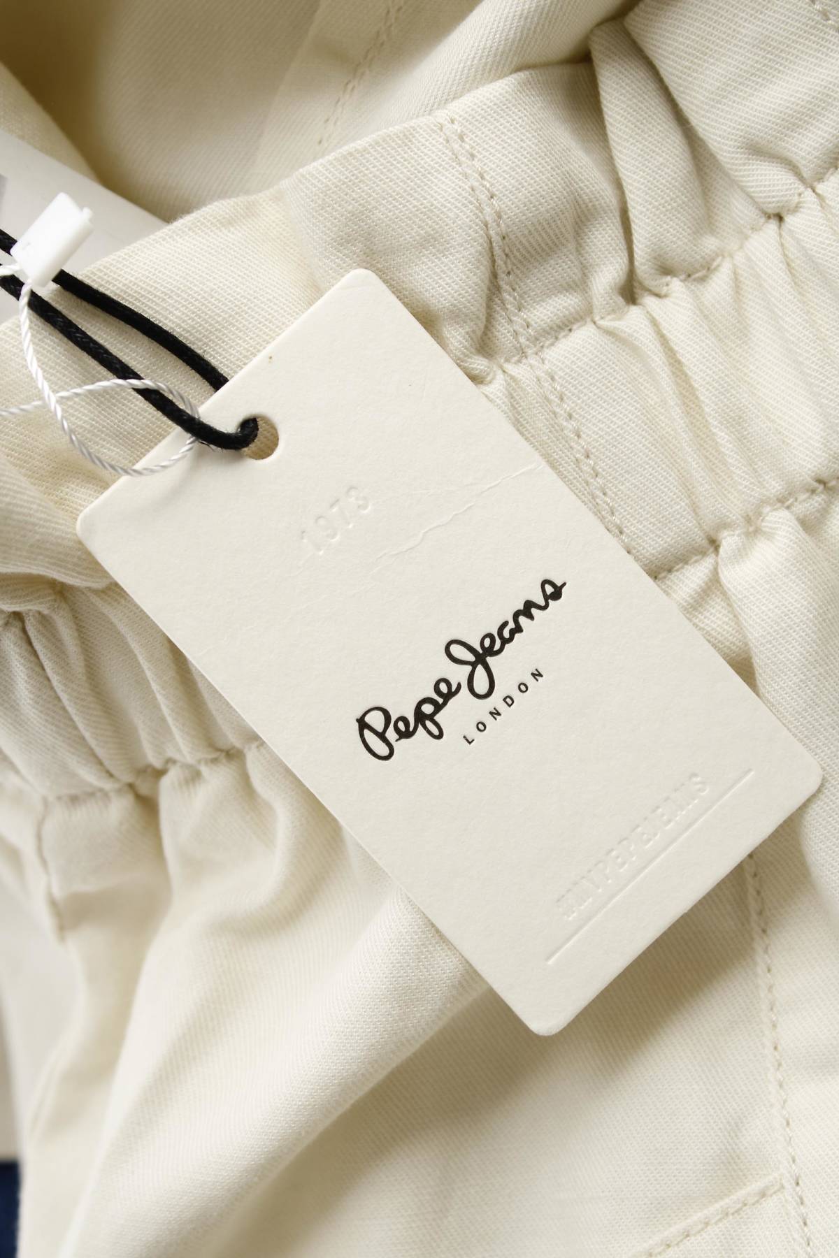 Γυναικείο σορτσάκι Pepe Jeans3