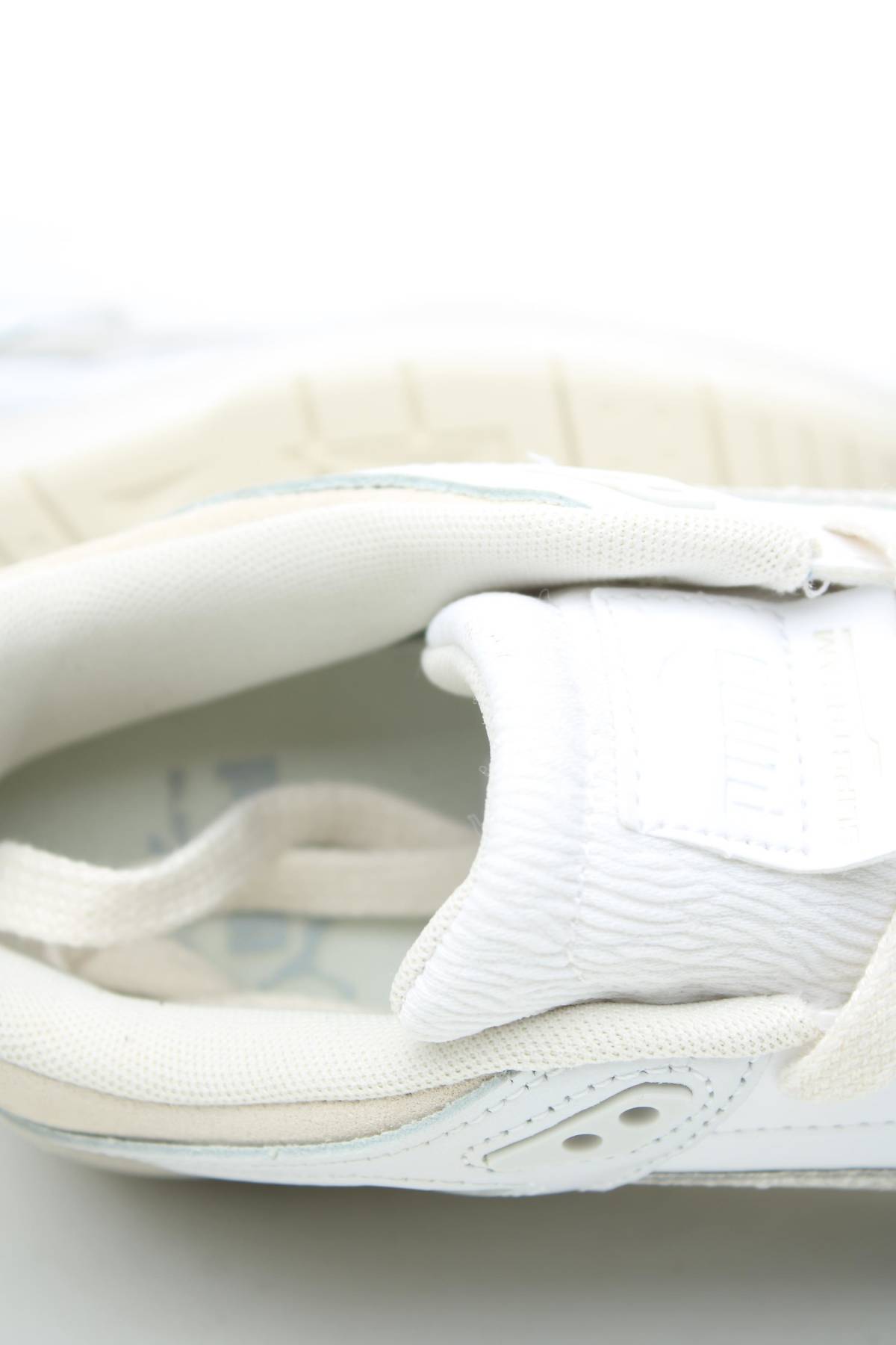 Γυναικεία παπούτσια Puma5