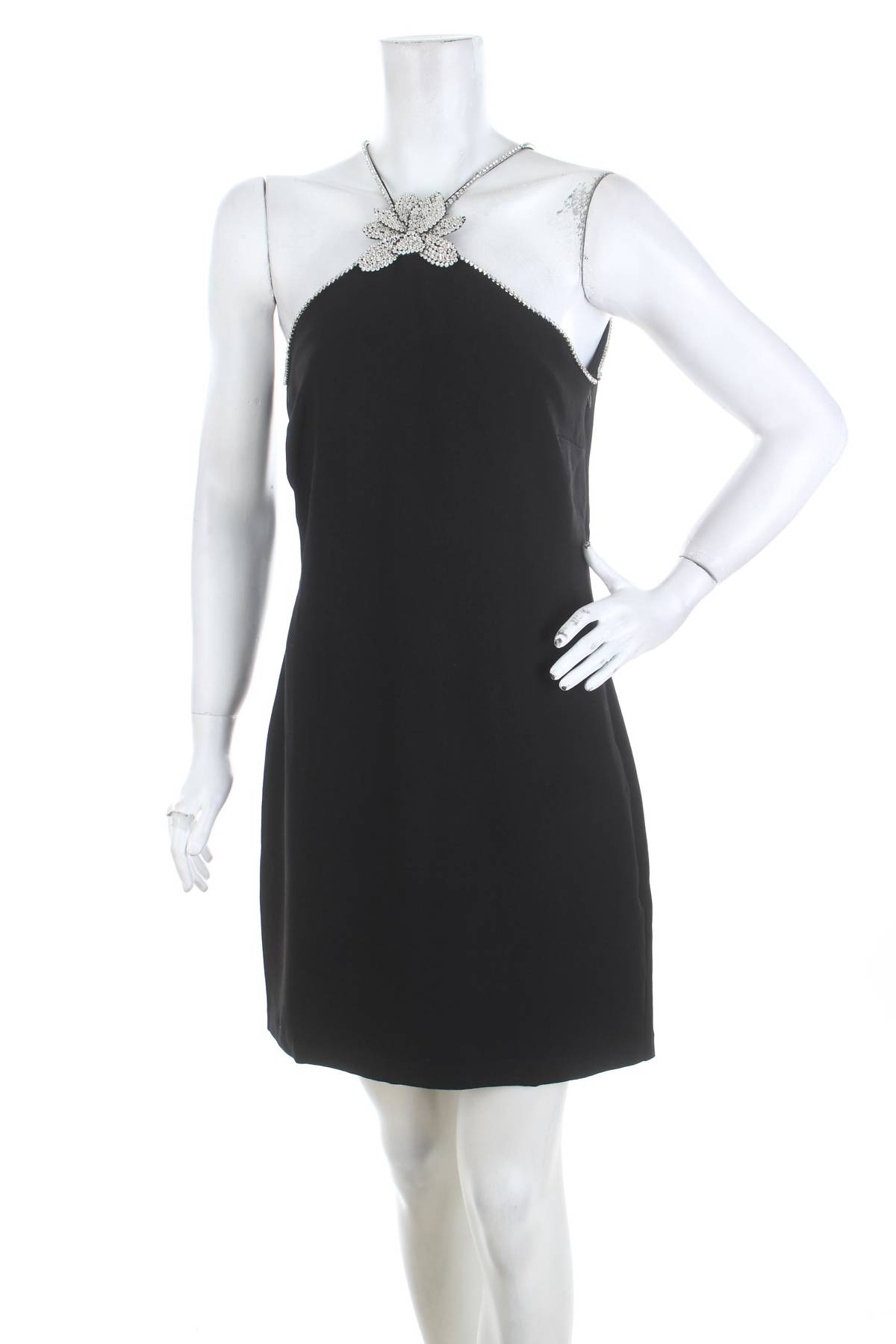 Рокля Michelle Keegan1