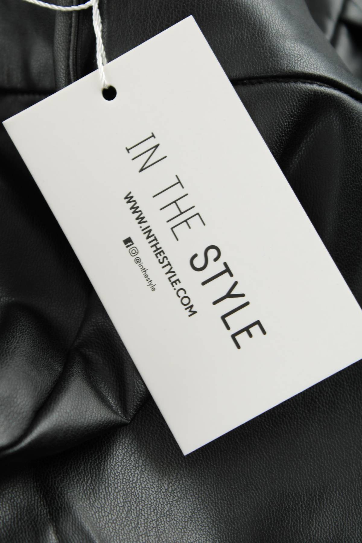 Дамски кожен панталон In The Style3