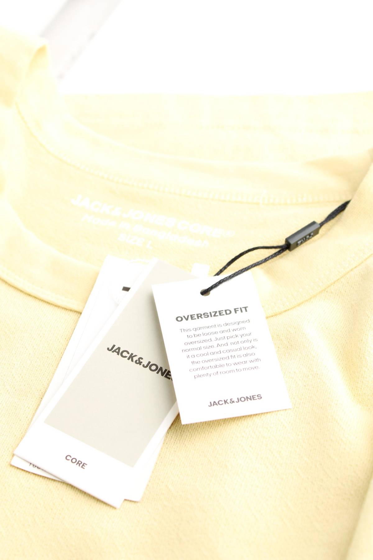 Мъжка тениска Jack & Jones CORE3 - Contour.bg Мъжка тениска Jack & Jones CORE3