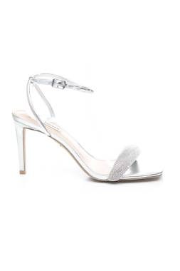 Σανδάλια Steve Madden1