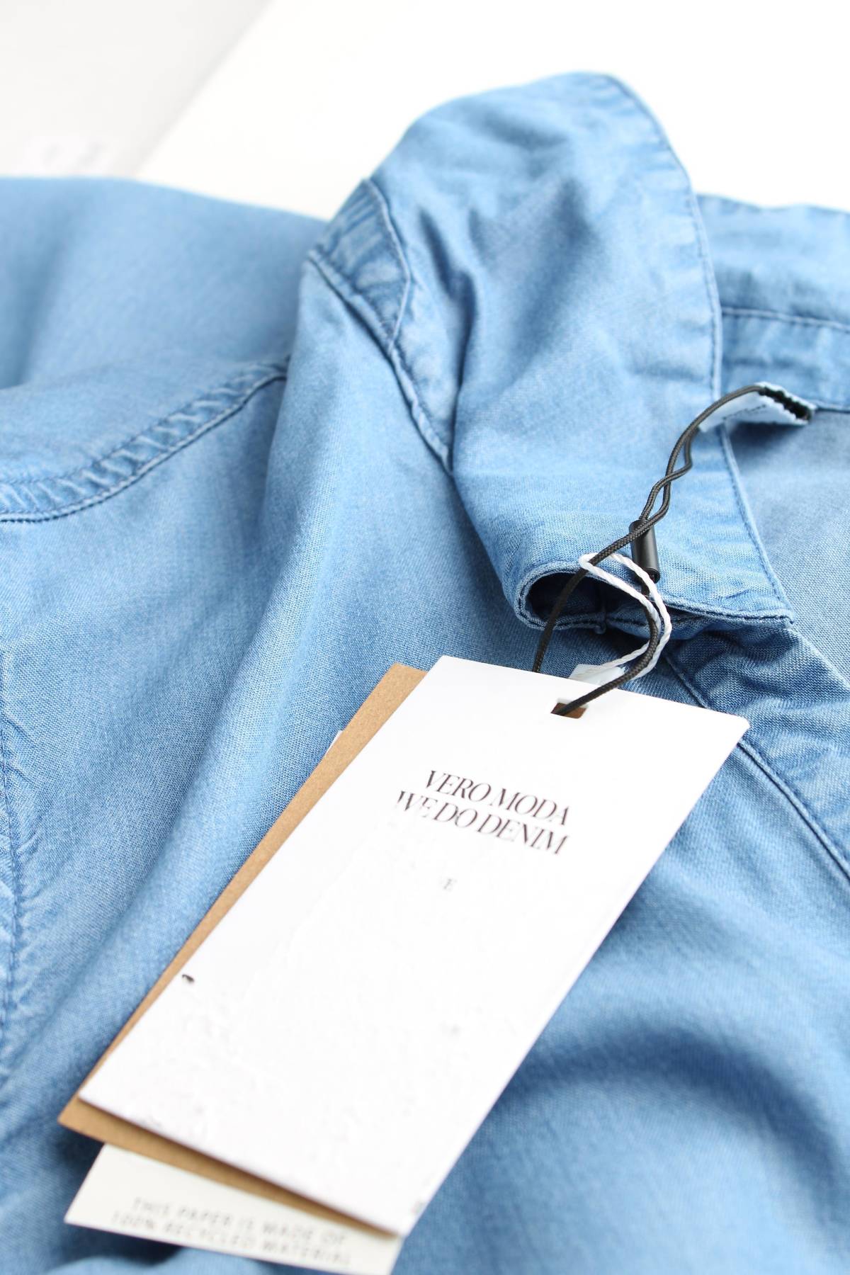 Γυναικείο αμάνικο Vero Moda3