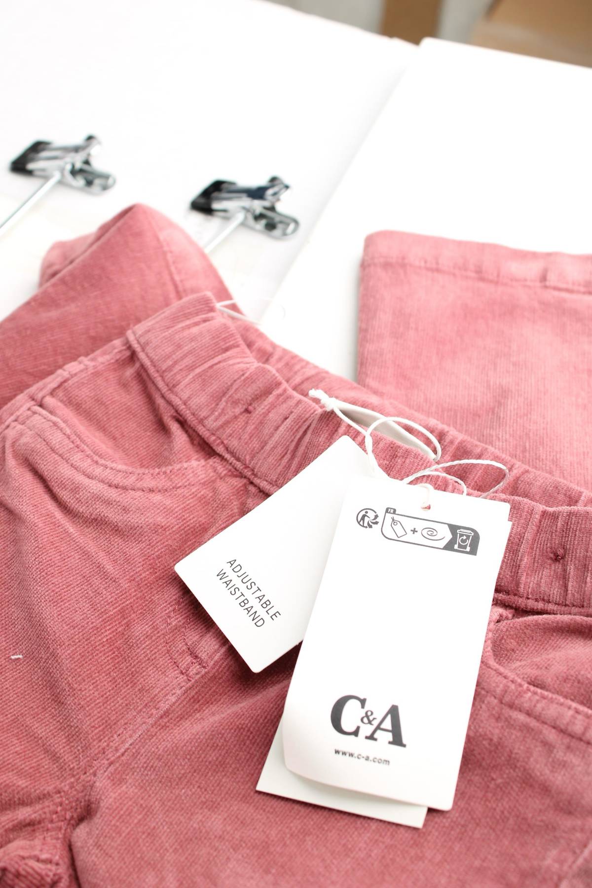 Детски джинси C&A3 - Contour.bg Детски джинси C&A3