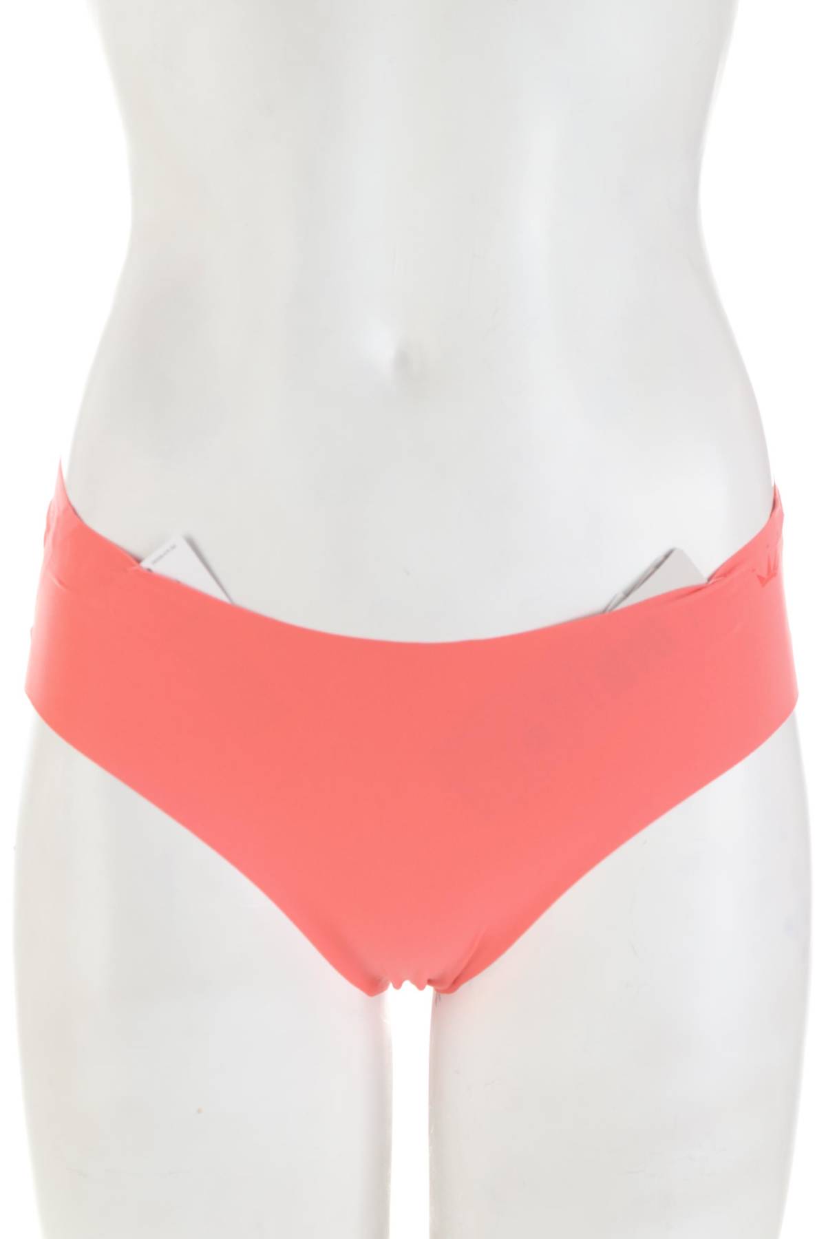 Бикини Triumph1 - Contour.bg Бикини Triumph1
