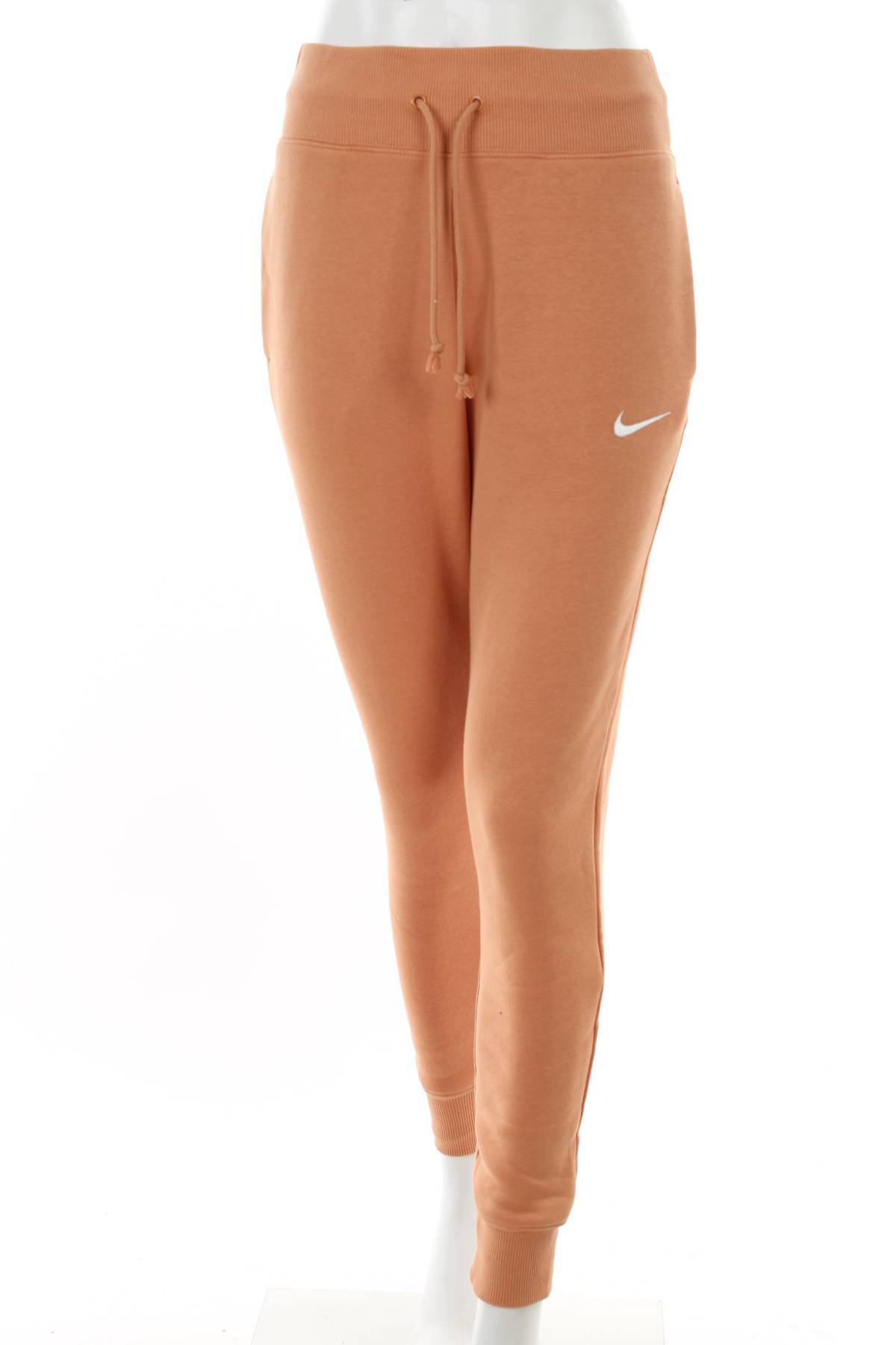 Γυναικείο αθλητικό παντελόνι Nike1