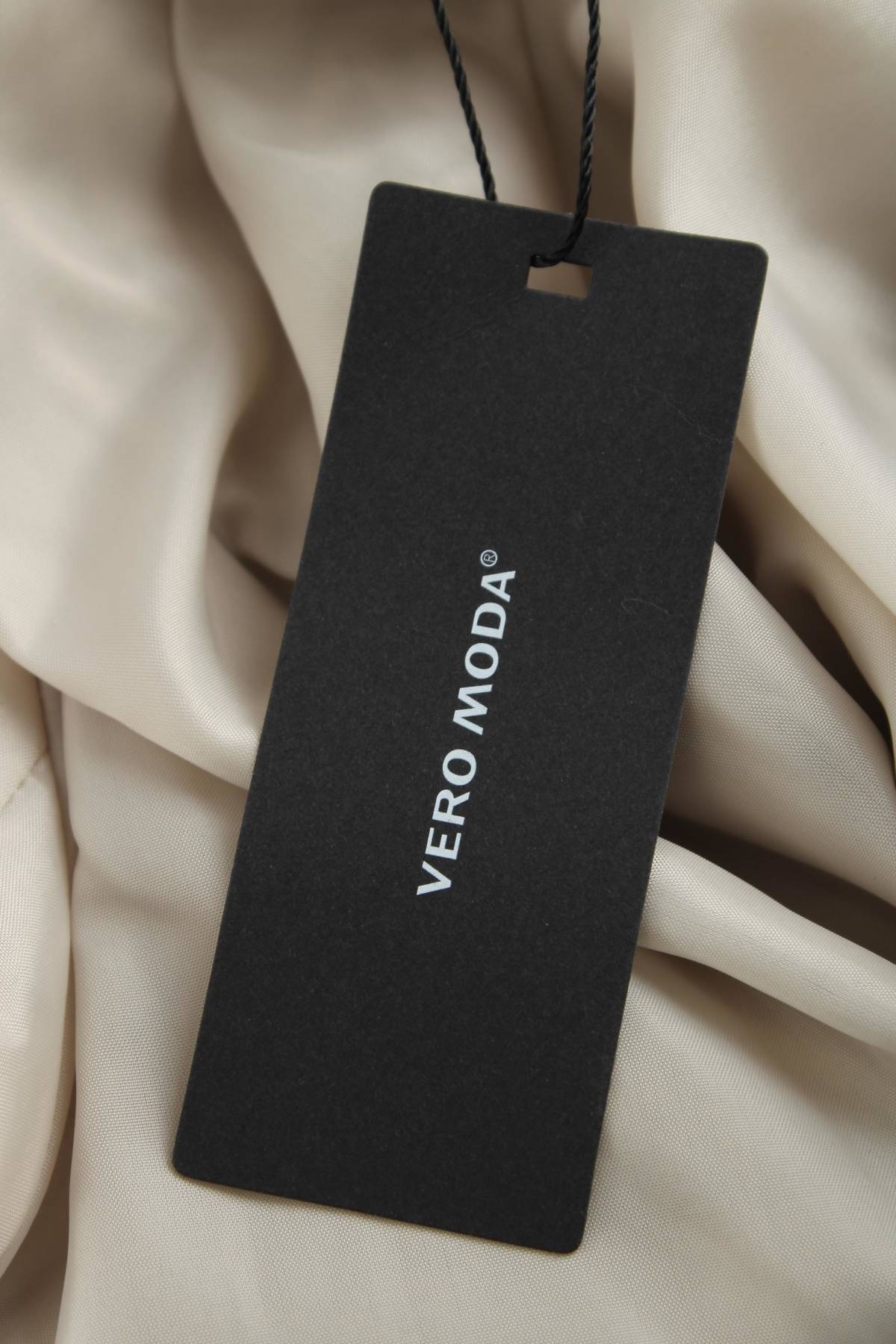 Дамски шлифер Vero Moda4