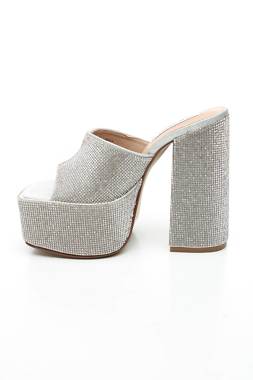 Πέδιλα Steve Madden2