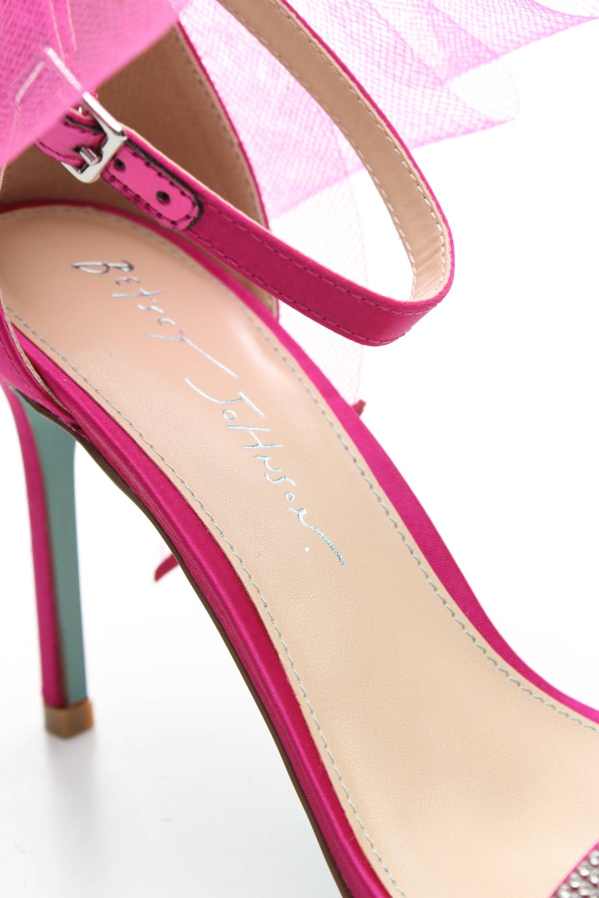 Сандали Betsey Johnson5