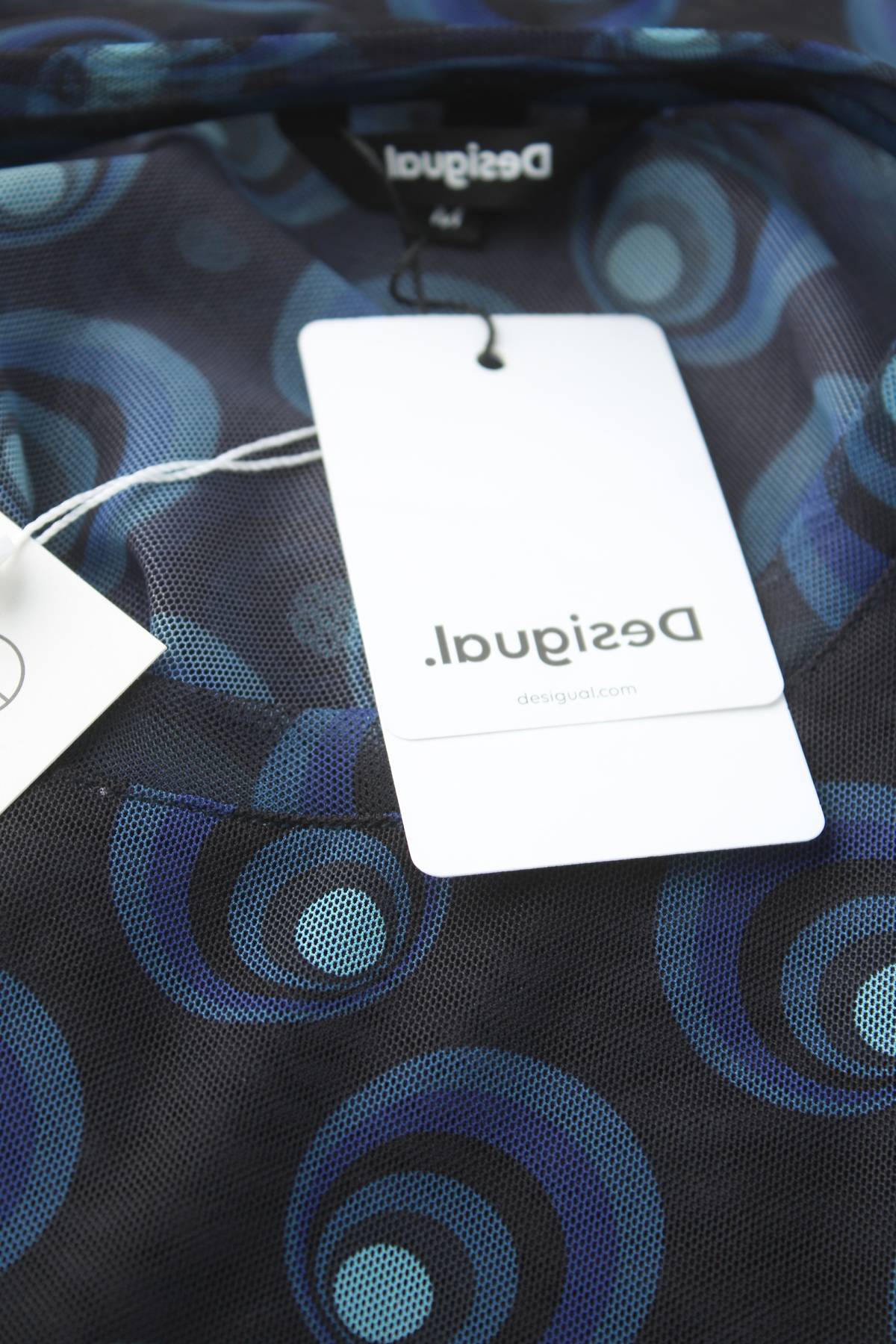 Дамска блуза Desigual3