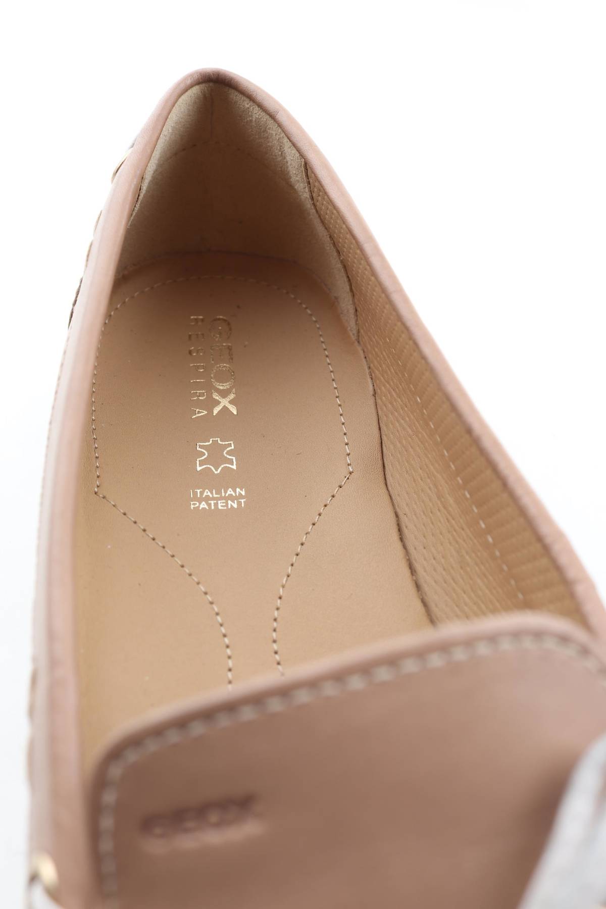 Дамски обувки Geox5