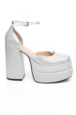 Сандали Steve Madden1