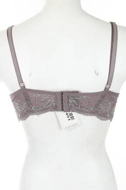Сутиен Triumph2 - Contour.bg Сутиен Triumph2