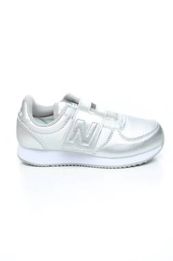 Детски маратонки New Balance1