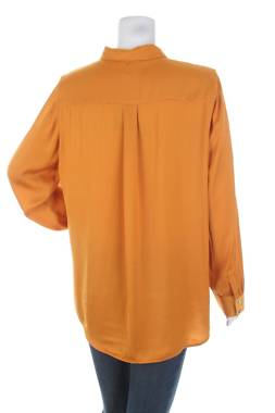 Дамска риза Burton of London2