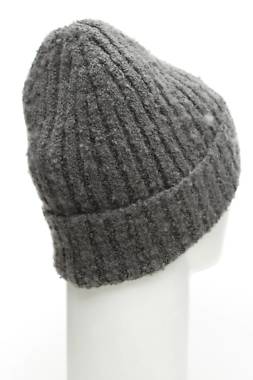 Шапка Tom Tailor2