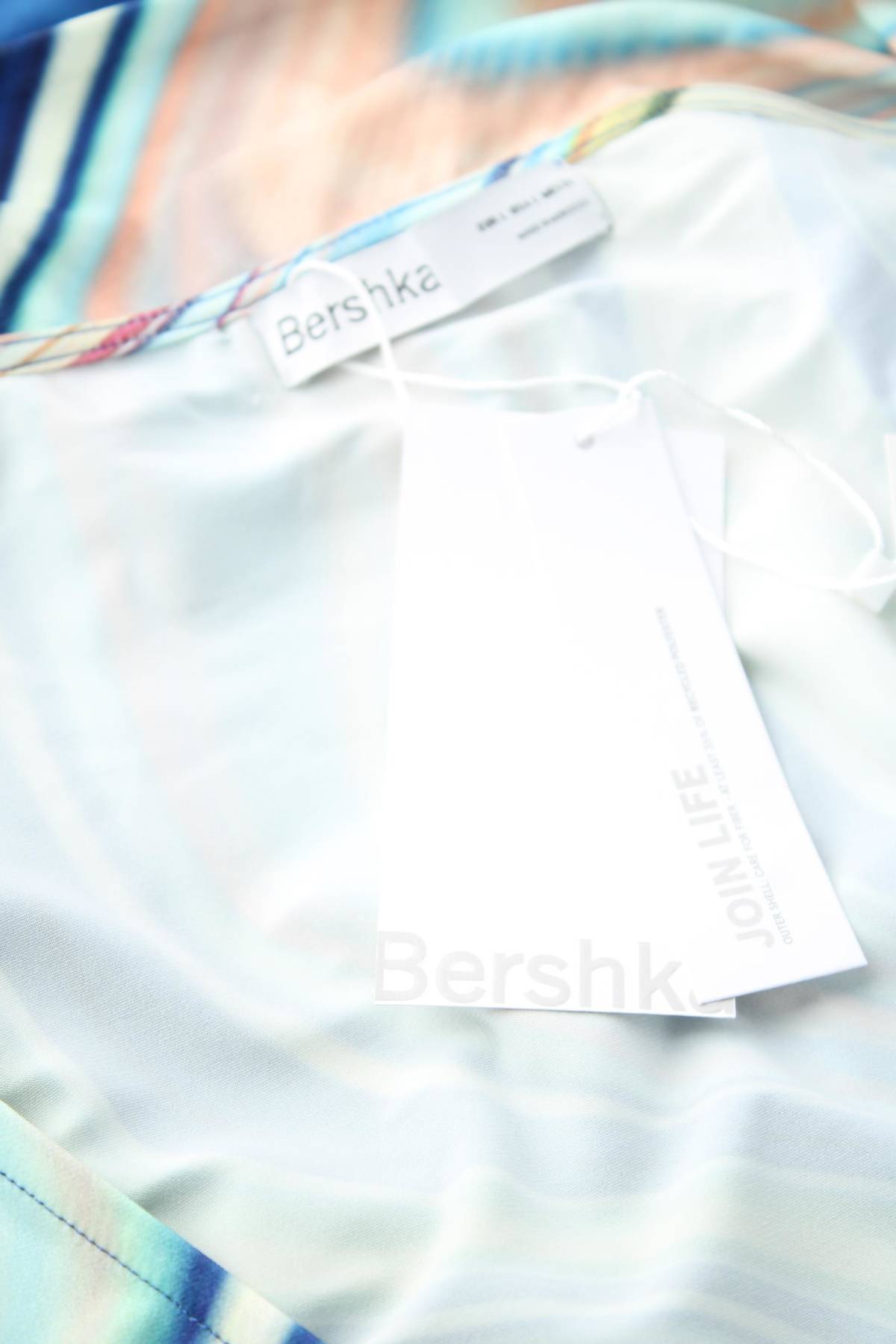 Φορέματα Bershka3