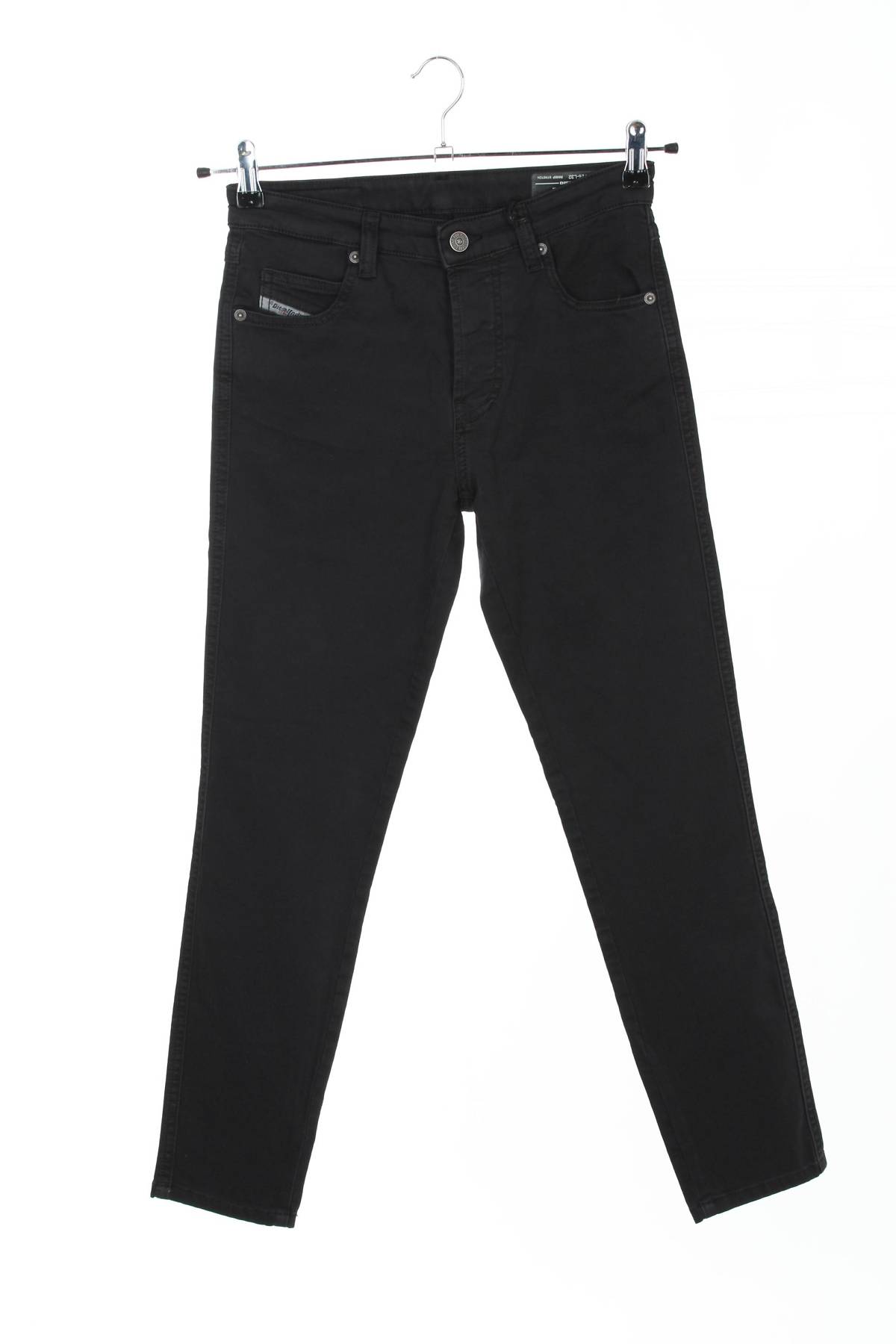 Γυναικείο παντελόνι Diesel1