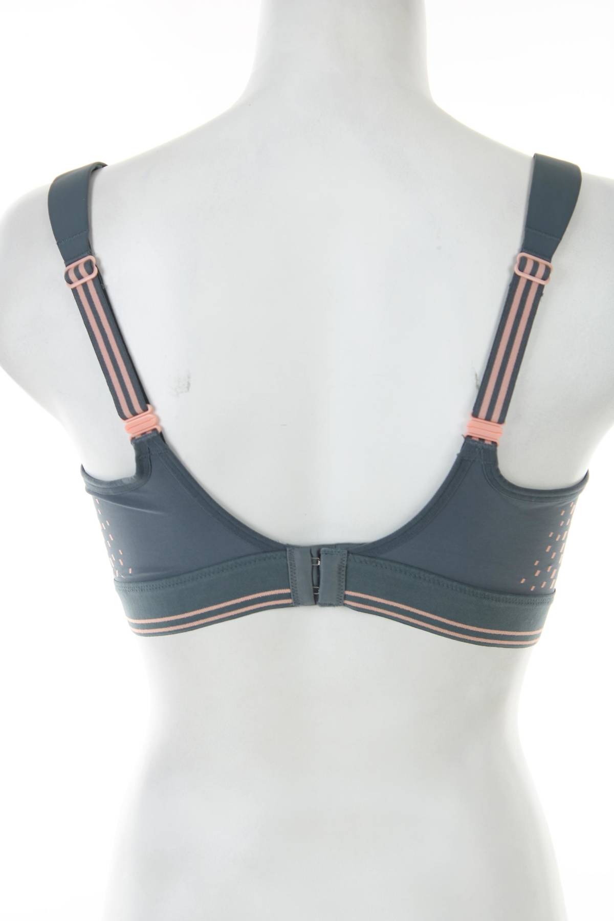 Спортен сутиен Triumph Triaction2