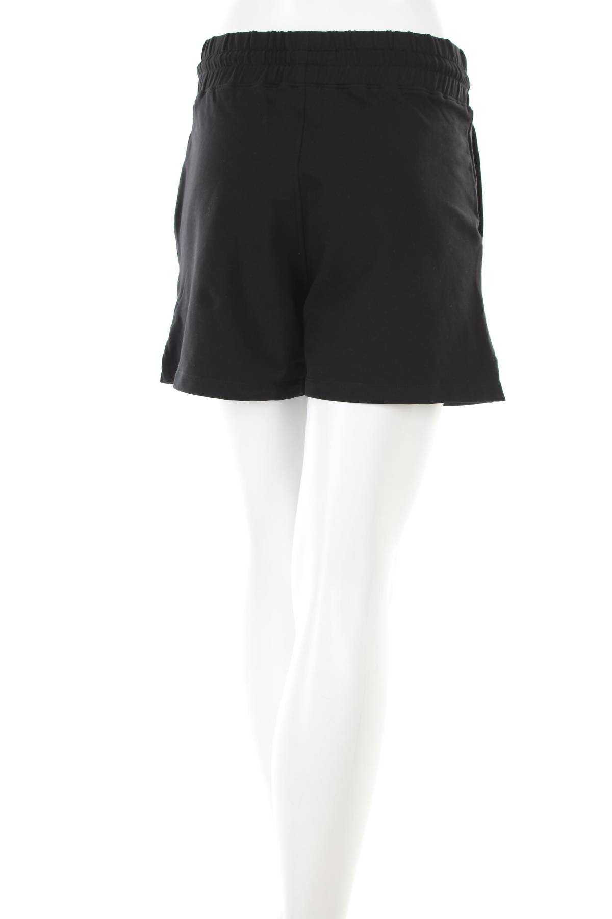 Дамски къс панталон Stronger2