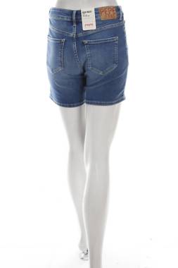 Дамски къси дънки Pepe Jeans2